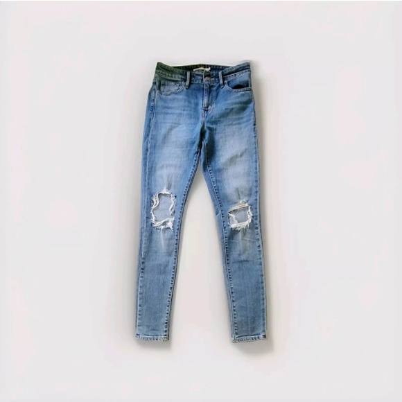 Levi's Blue Wash 721 High Rise Distressed Ripped Skinny Denim Jeans Size 26 30L - Picture 6 of 11